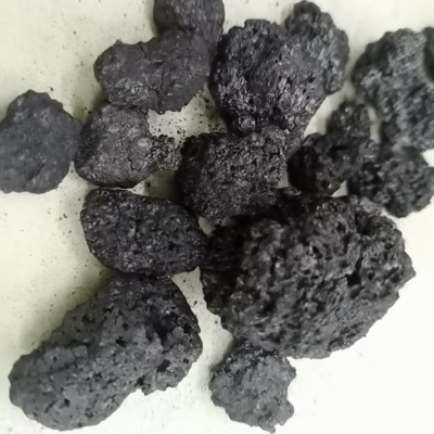 投げる企業の高炭素の低い硫黄のRecarburizerペット コークス1.0mm-5.0mm